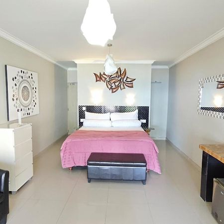 Silver Fern Beach Retreat Sekotong Exterior foto